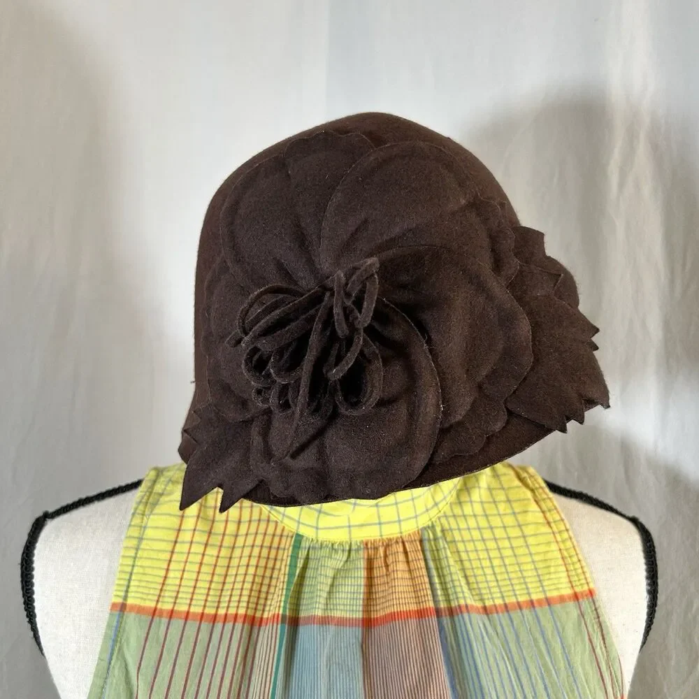 Wool Felt Cloche Hat Womens Brown Flower Flapper Style 20s 30s One Size